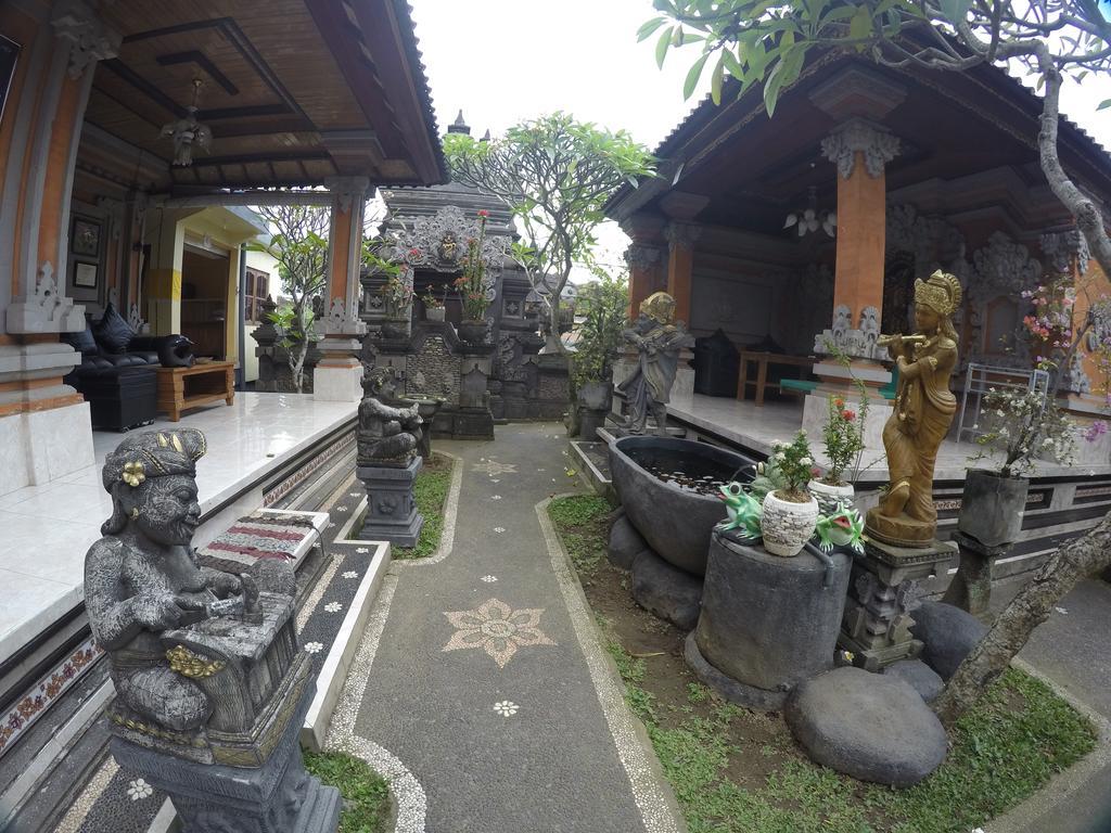 Eka'S Homestay อูบุด ภายนอก รูปภาพ